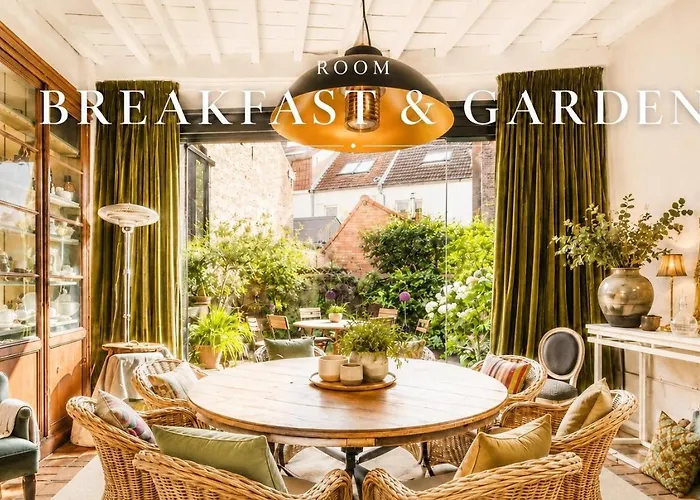 Maison Amodio Boutique B&B Adults Only Brugge